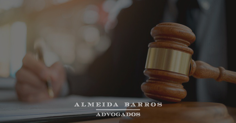 STF determina suspensão de processos que tratam de contribuição previdenciária sobre terço de férias