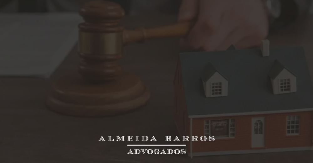 Justiça mantém penhora de imóvel de devedora que não comprovou uso da renda de aluguel para moradia no exterior